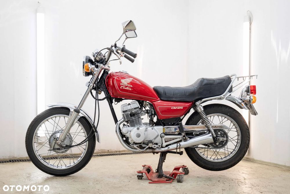 Honda CM - 9