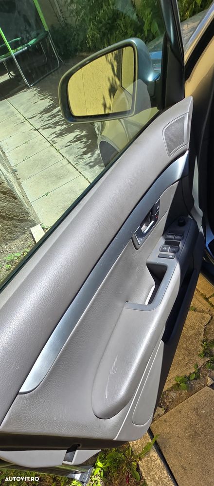Audi A4 Limuzina 2.0 T FSI multitronic - 10