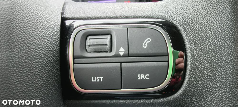 Citroën C3 1.2 PureTech Shine - 17