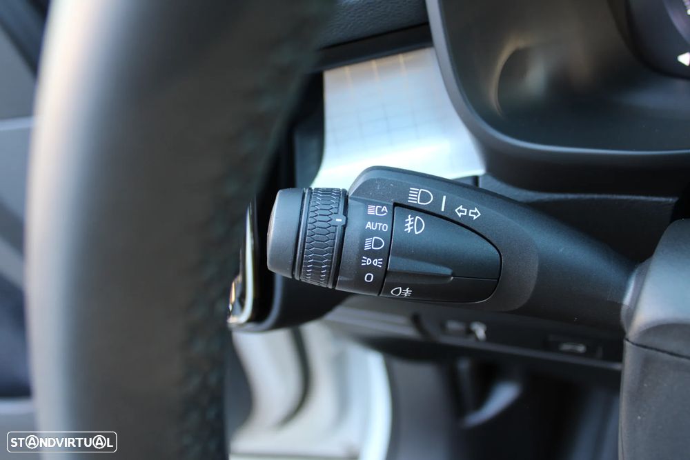 Volvo XC 40 1.5 T2 Plus Dark Auto - 16
