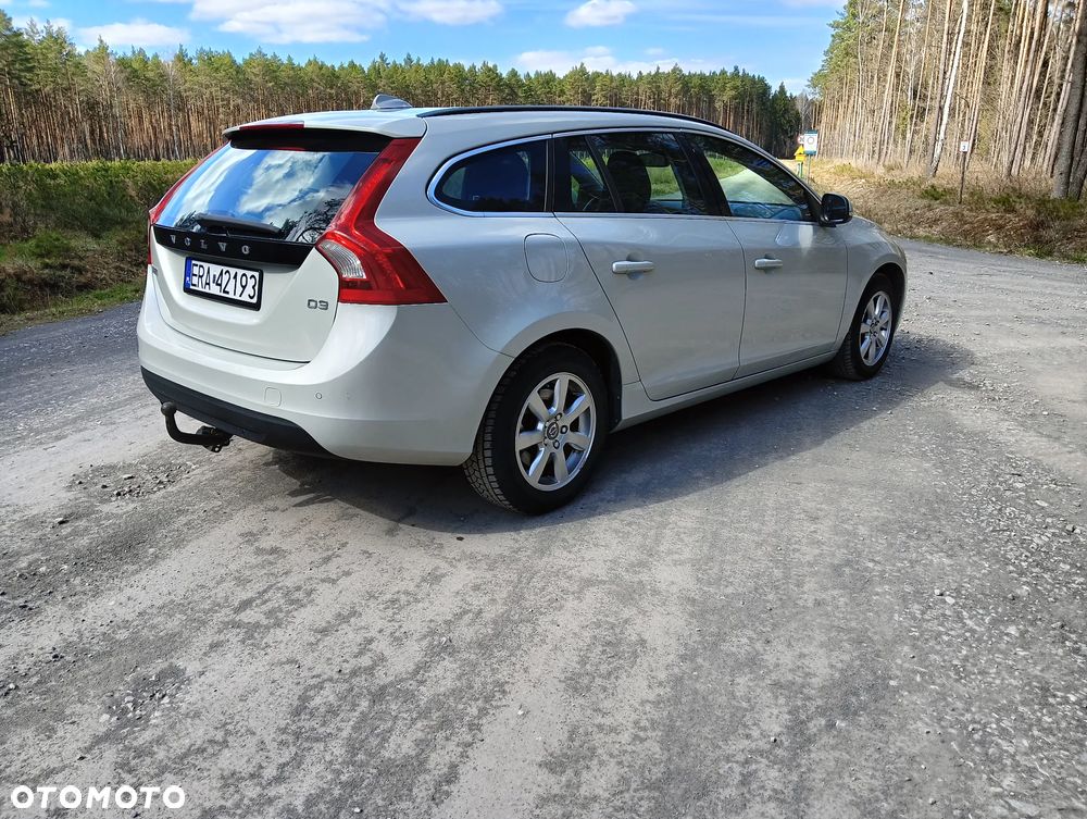 Volvo V60 D3 Summum - 3