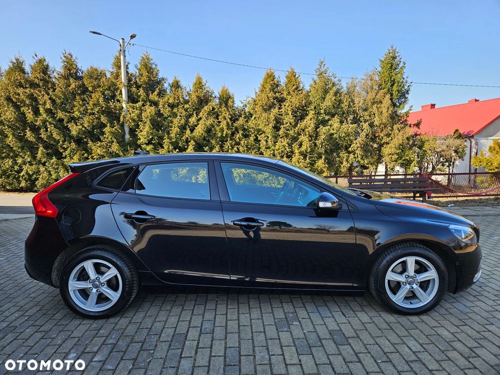 Volvo V40 T4 Kinetic - 6