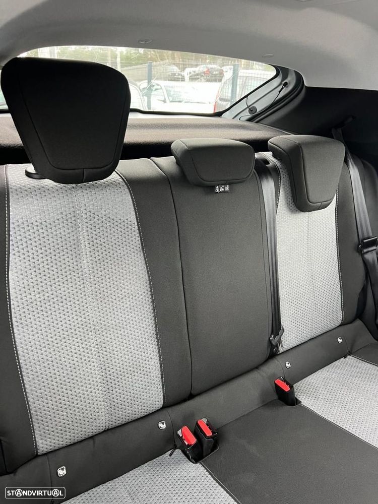 Opel Corsa 1.2 T - 6