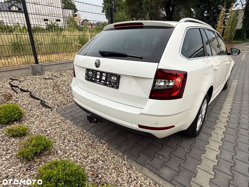 Skoda Octavia 1.6 TDI Business - 4