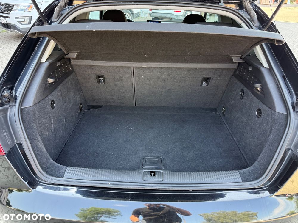 Audi A3 3-drzwiowe 1.6 TDI design - 15