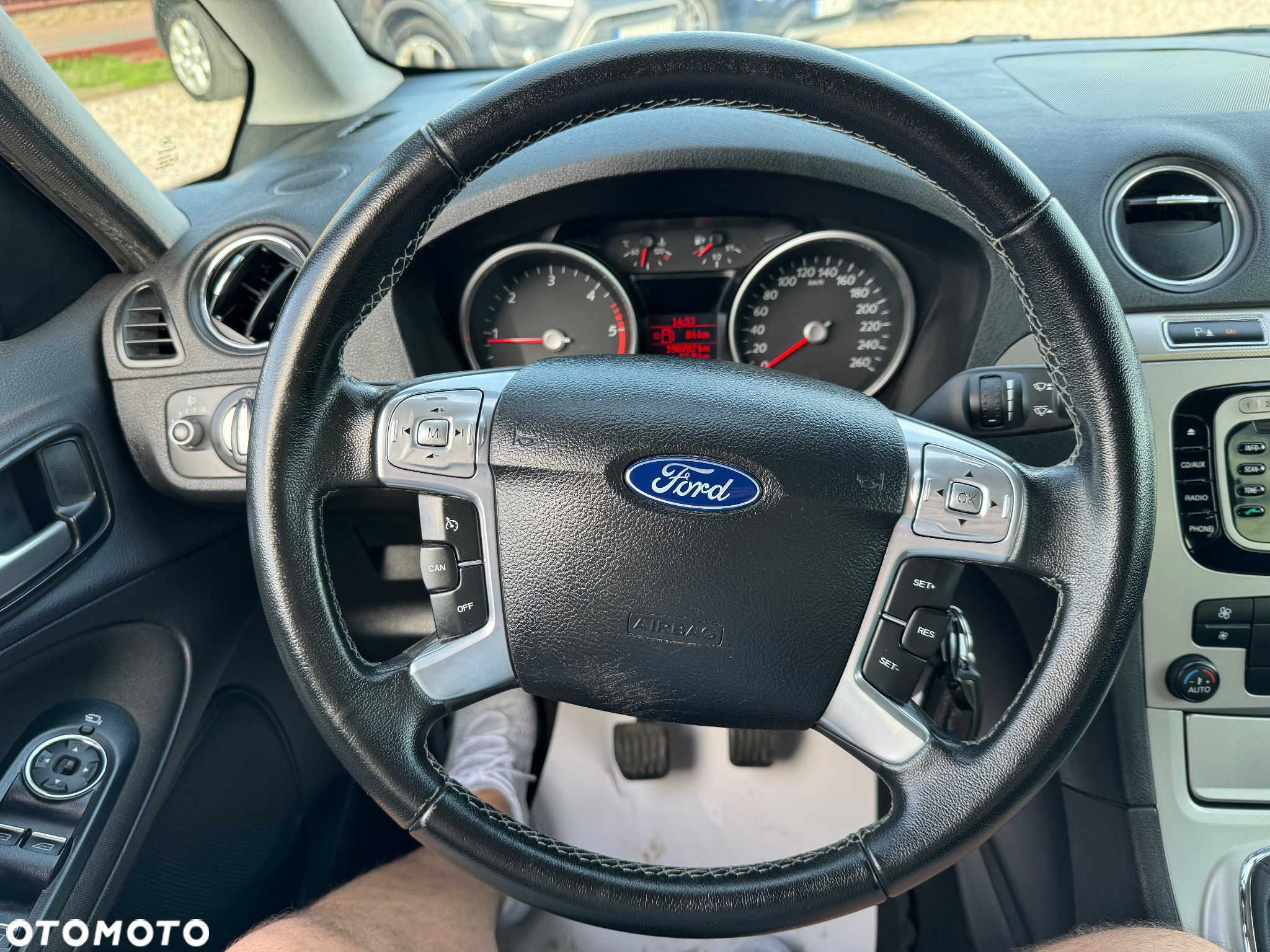 Ford Galaxy - 33