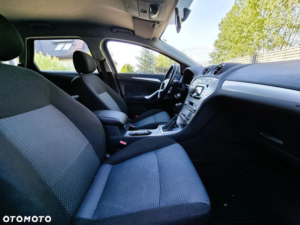 Peugeot 207 - 11