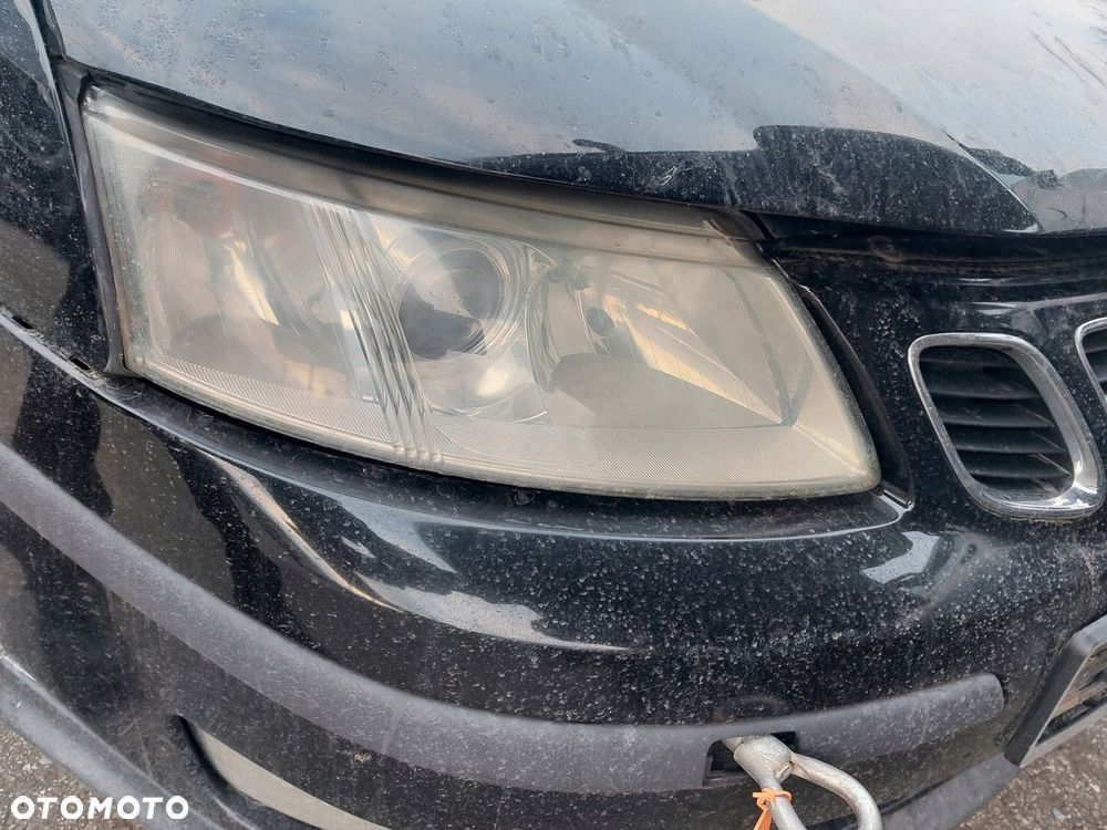 Saab 93 2004r. Lampa przednia prawa - 3