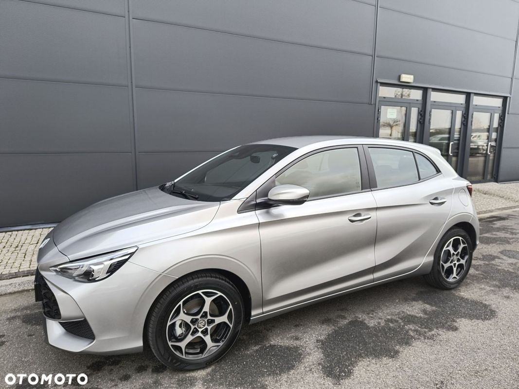 MG MG3 - 2
