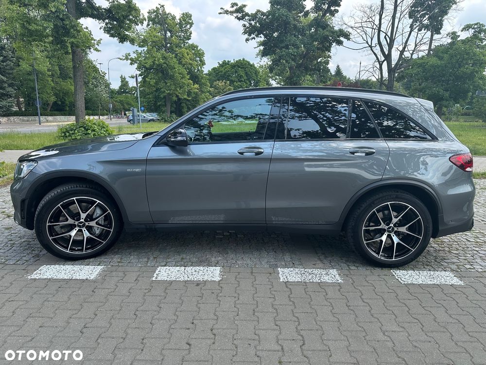 Mercedes-Benz GLC - 12