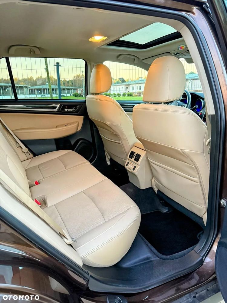 Subaru Outback 2.5i Exclusive (EyeSight) Lineartronic - 24