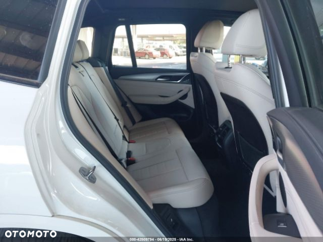 BMW X3 - 11