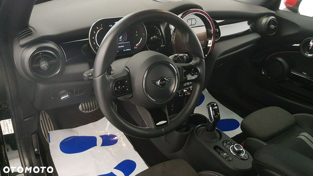 MINI John Cooper Works - 10