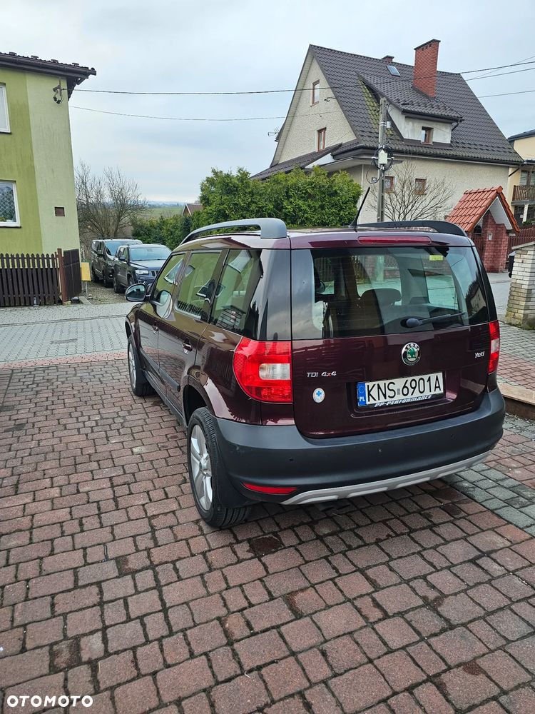 Skoda Yeti 2.0 TDI DPF 4x4 Ambition - 4