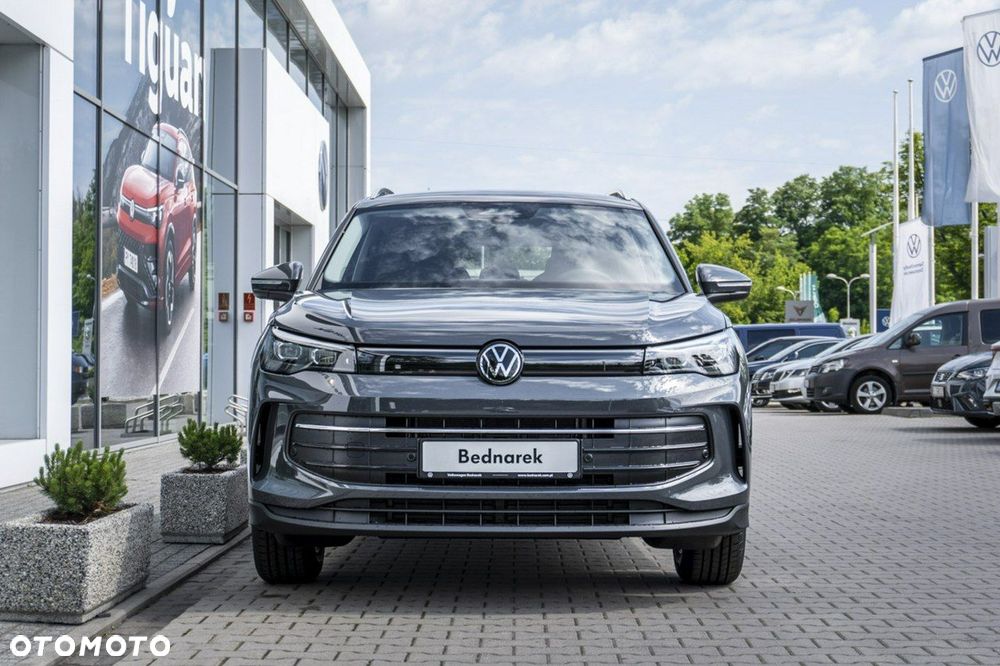 Volkswagen Tiguan - 3