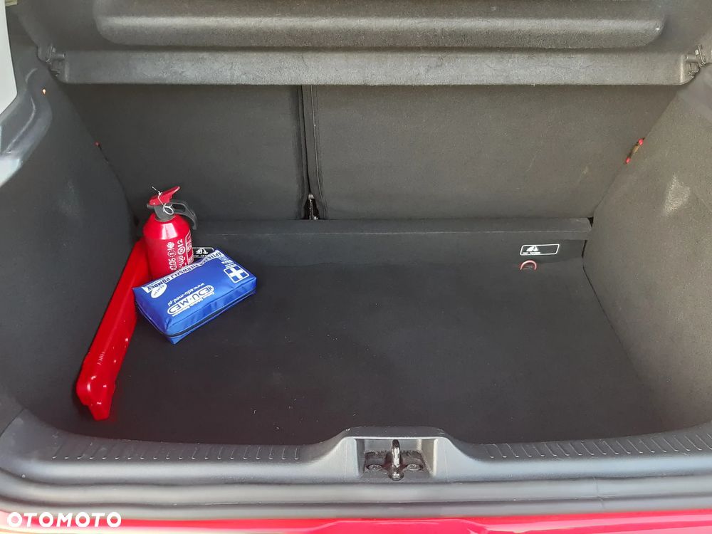 Renault Clio - 9