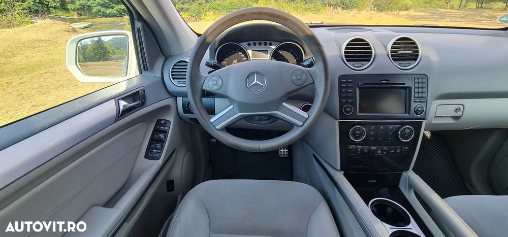 Mercedes-Benz ML 320 CDI Aut - 12