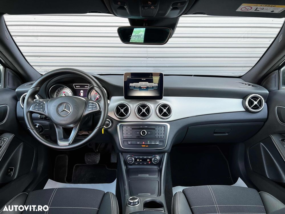 Mercedes-Benz GLA 220 d 4MATIC 7G-DCT Style - 7