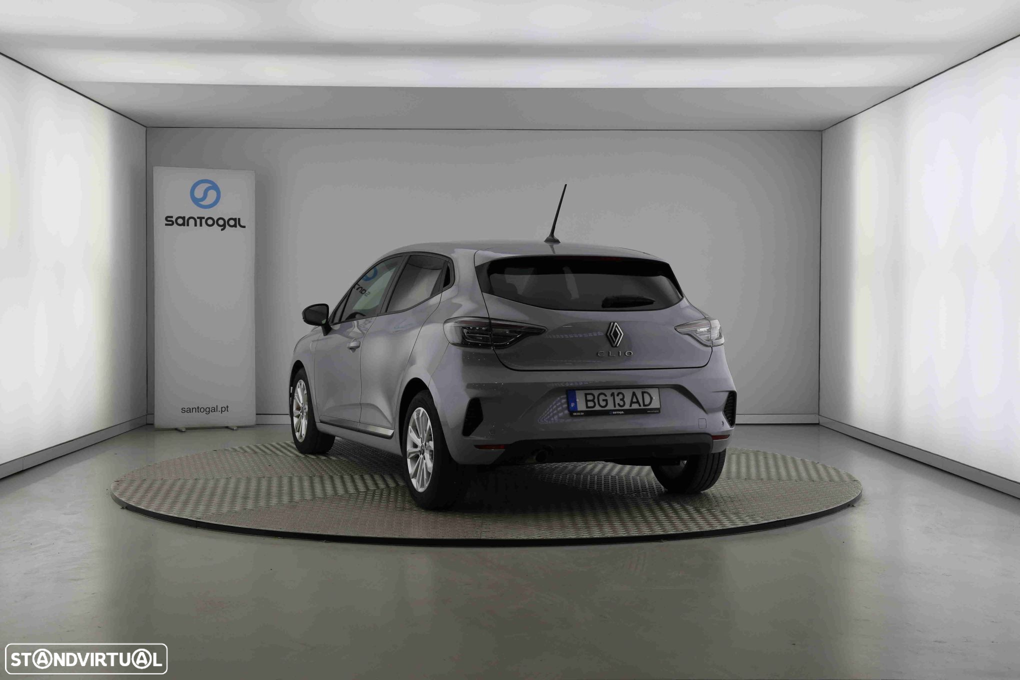 Renault Clio 1.0 TCe Evolution - 4