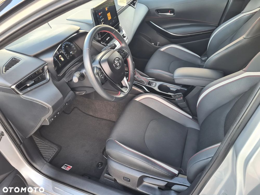 Toyota Corolla - 17