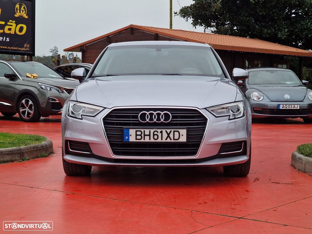 Audi A3 Sportback 1.0 TFSI Design - 2