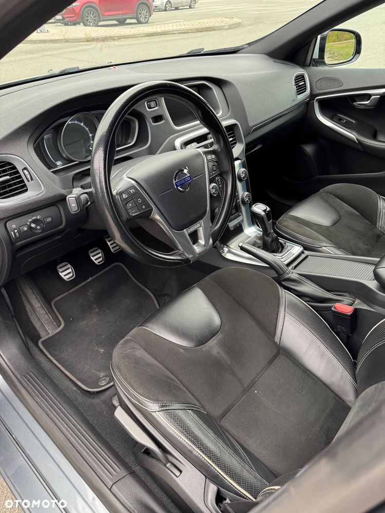 Volvo V40 - 8