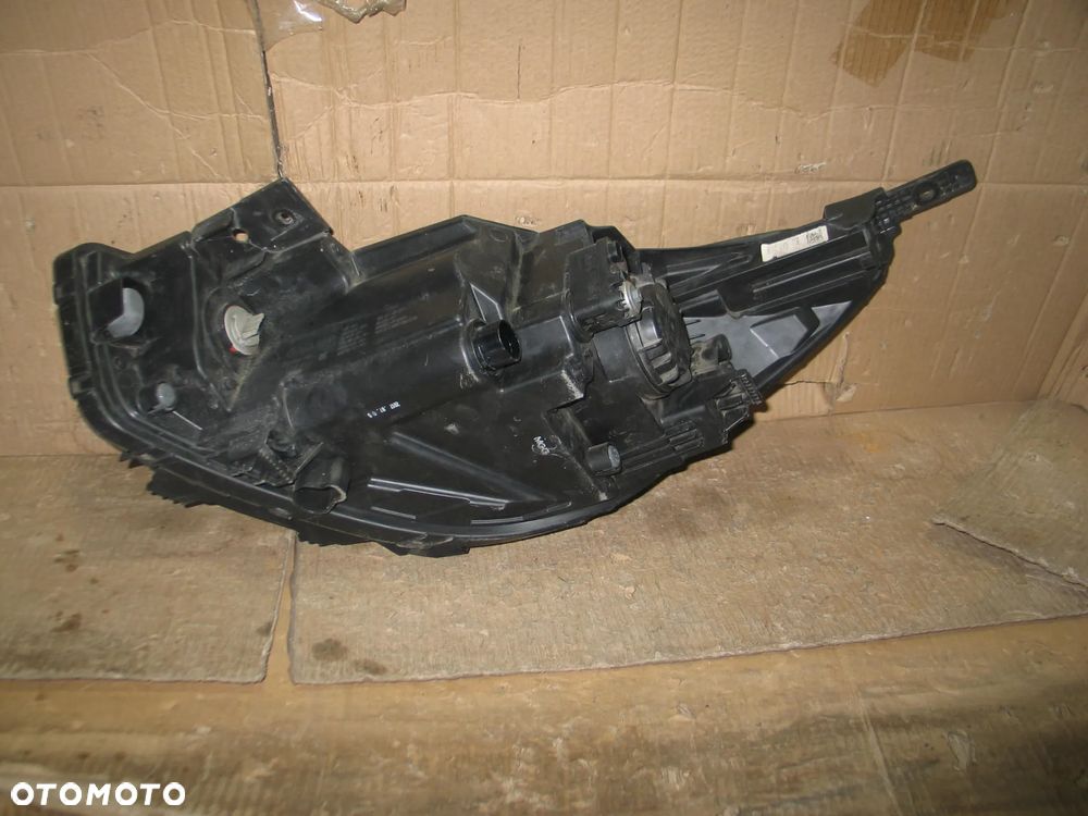 lampa przod kia rio 4 IV 16r.- 92102-H8 europa - 14