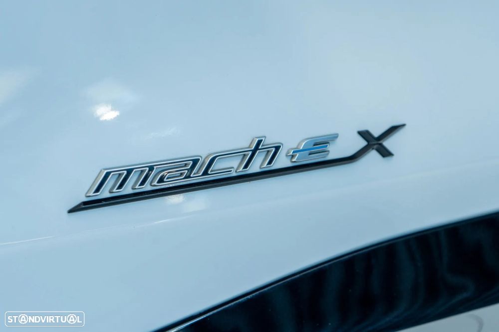 Ford Mustang Mach-E 98.7 kWh Premium - 31