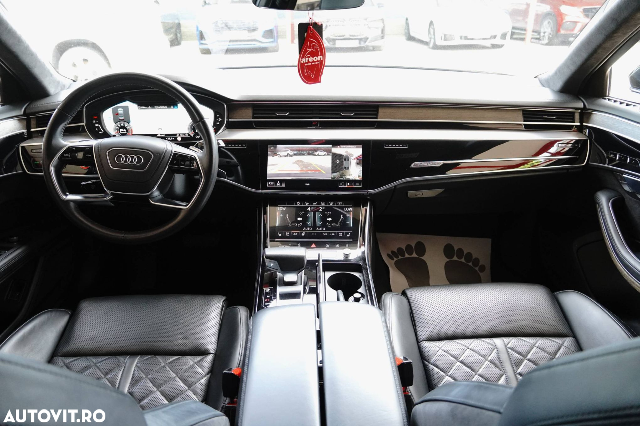 Audi A8 - 24