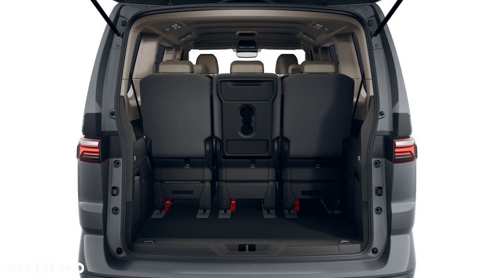 Volkswagen Multivan - 13