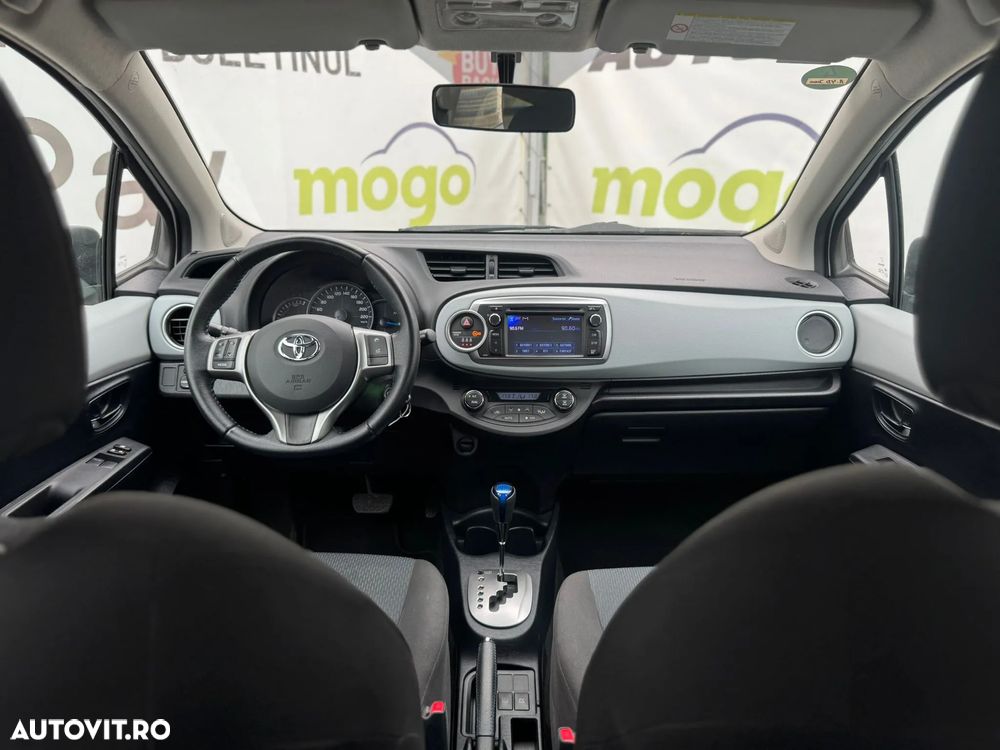 Toyota Yaris - 6