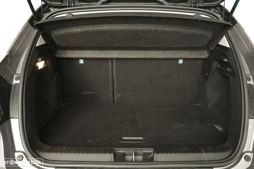 Renault Captur 1.0 TCe Techno - 25