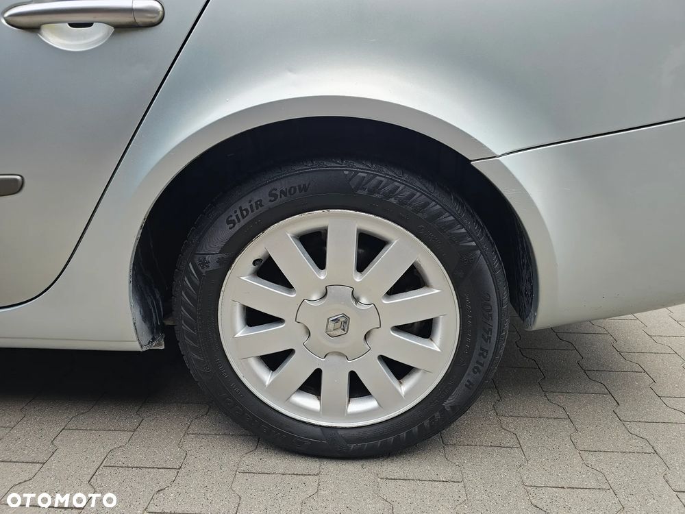 Renault Laguna Grandtour 1.8 Privilege - 5