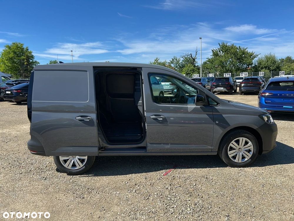 Volkswagen Caddy Cargo/benzyna 1,5 l TSI 116 KM manualna - 10