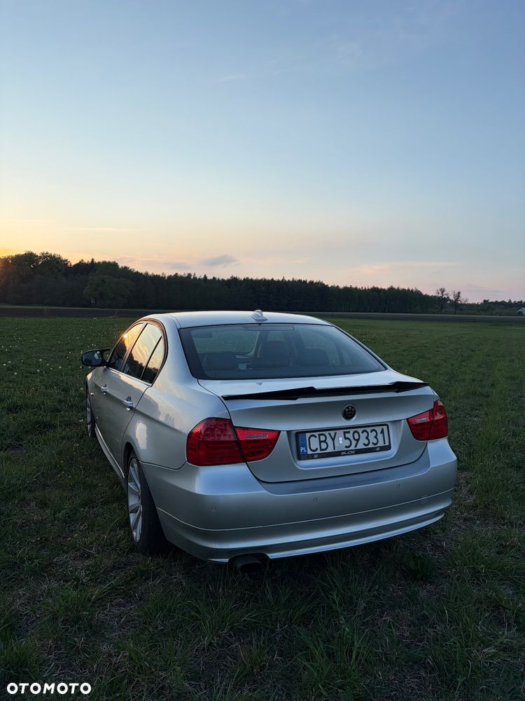 BMW Seria 3 318d - 7