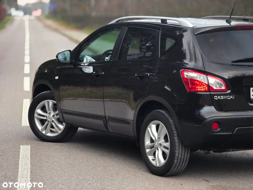 Nissan Qashqai 2.0 4x4 Tekna - 38