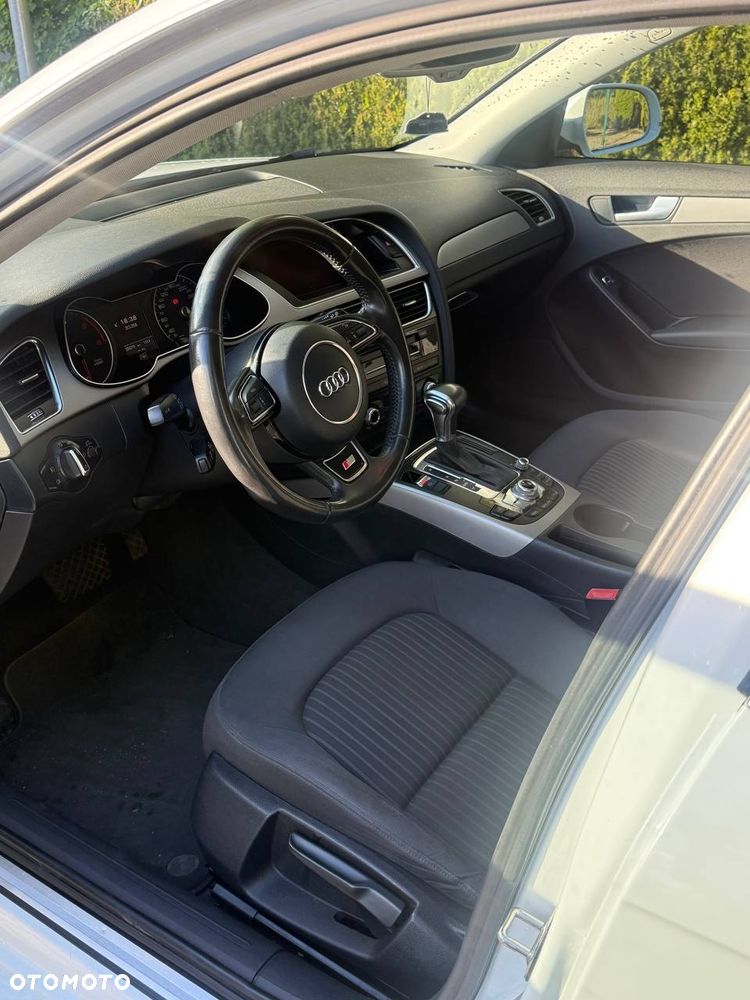 Audi A4 Avant 2.0 TDI DPF multitronic Attraction - 5