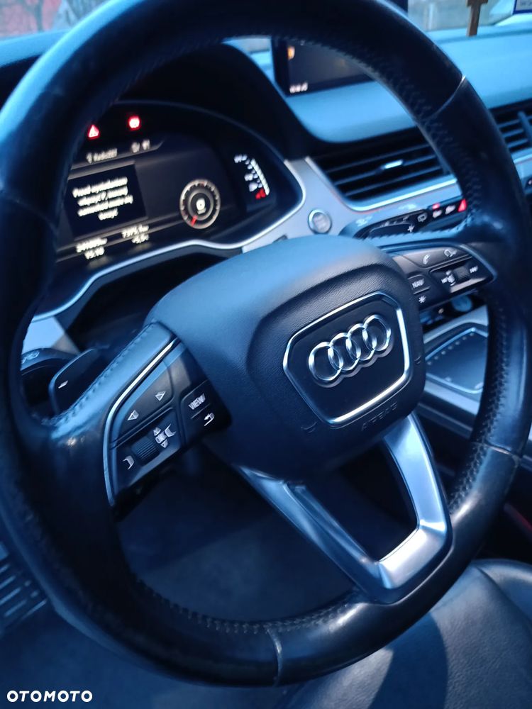 Audi Q7 - 13
