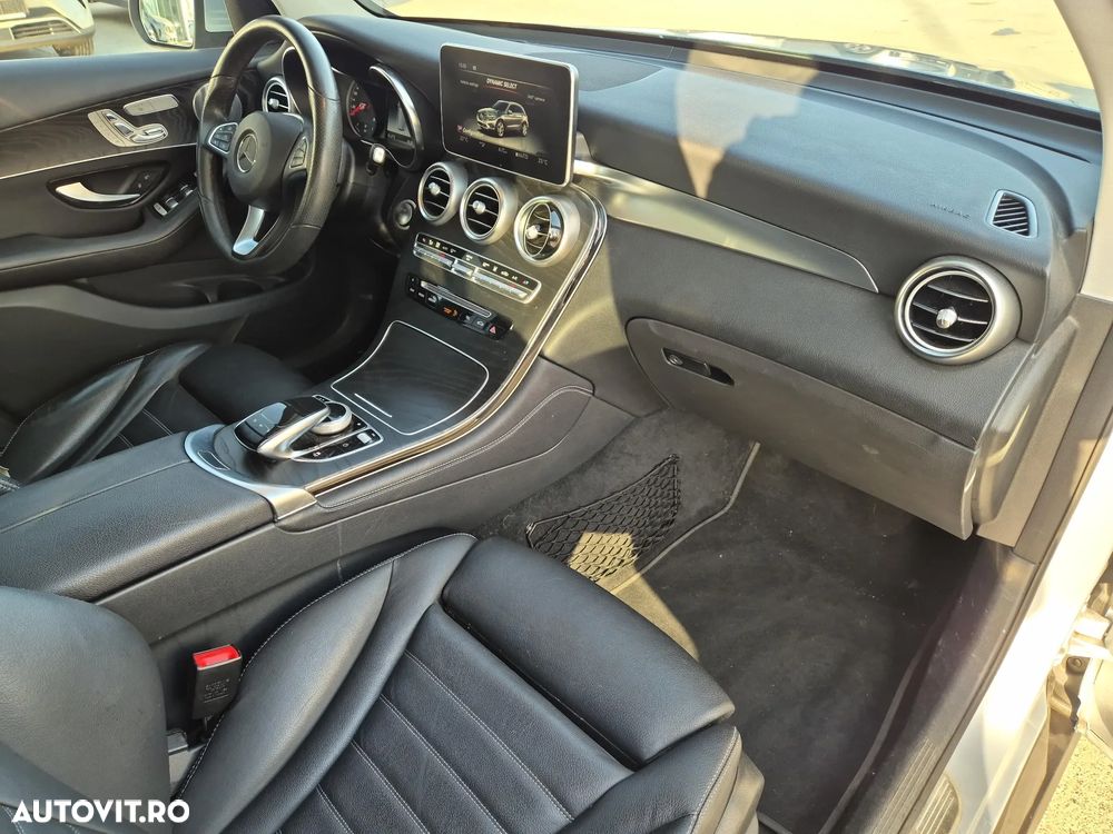 Mercedes-Benz GLC 350 e 4MATIC 7G-TRONIC - 22