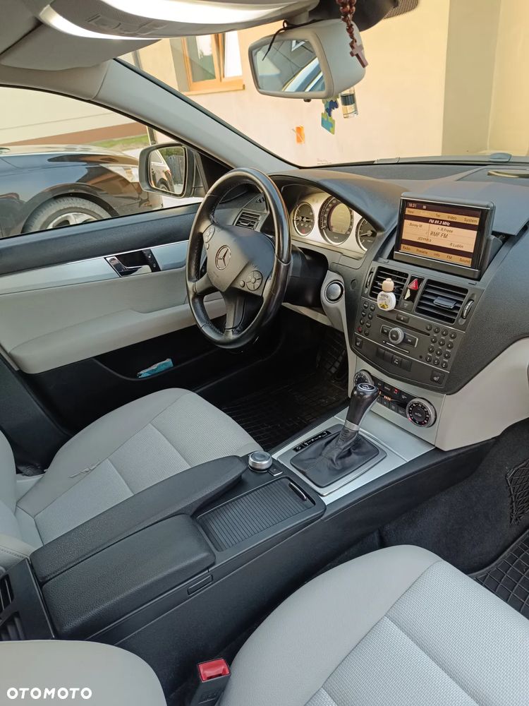 Mercedes-Benz Klasa C 320 CDI Avantgarde 4-Matic - 7