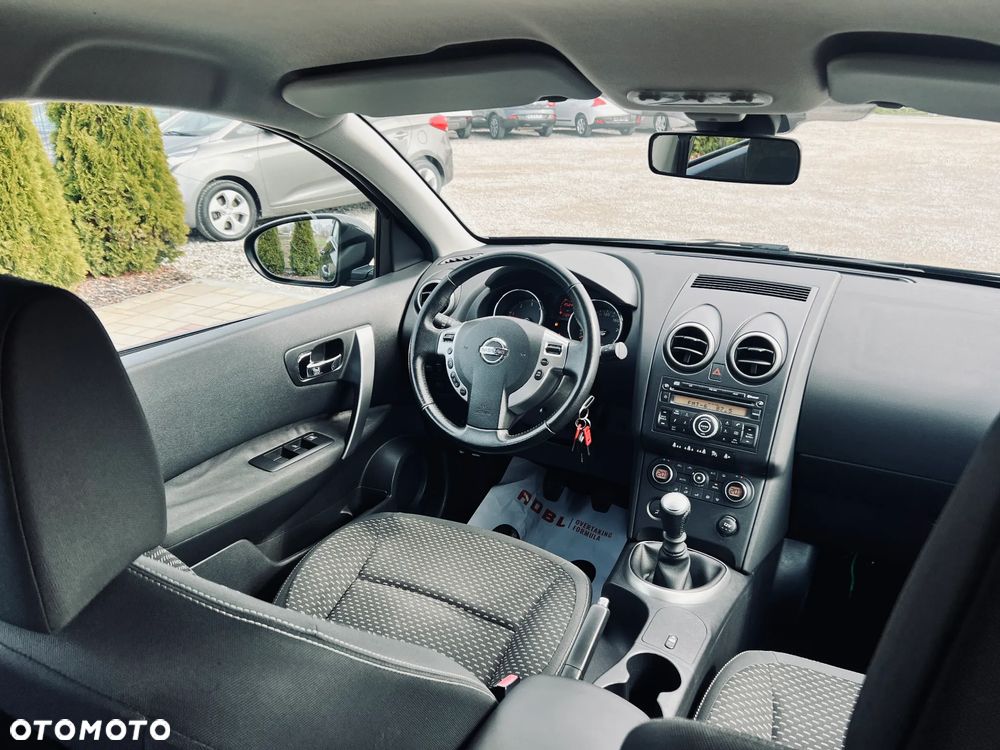 Nissan Qashqai 2.0 dCi DPF acenta - 22