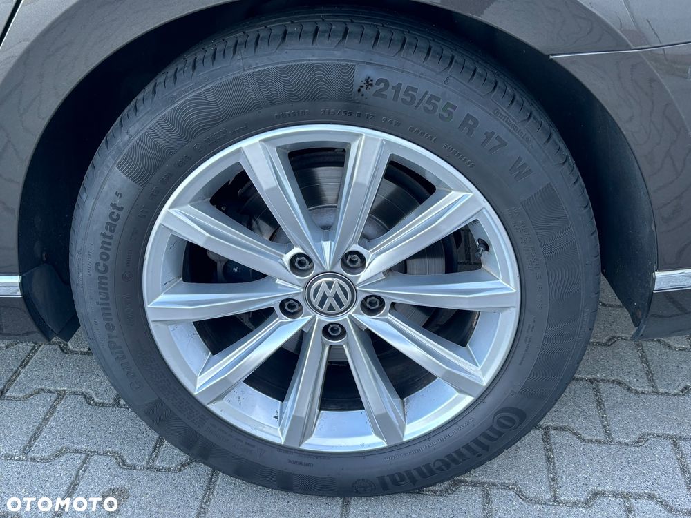 Volkswagen Passat 2.0 TDI BMT Highline - 11