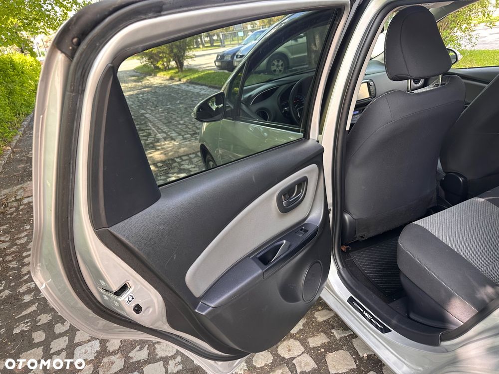 Toyota Yaris 1.5 VVT-i Edition-S - 19