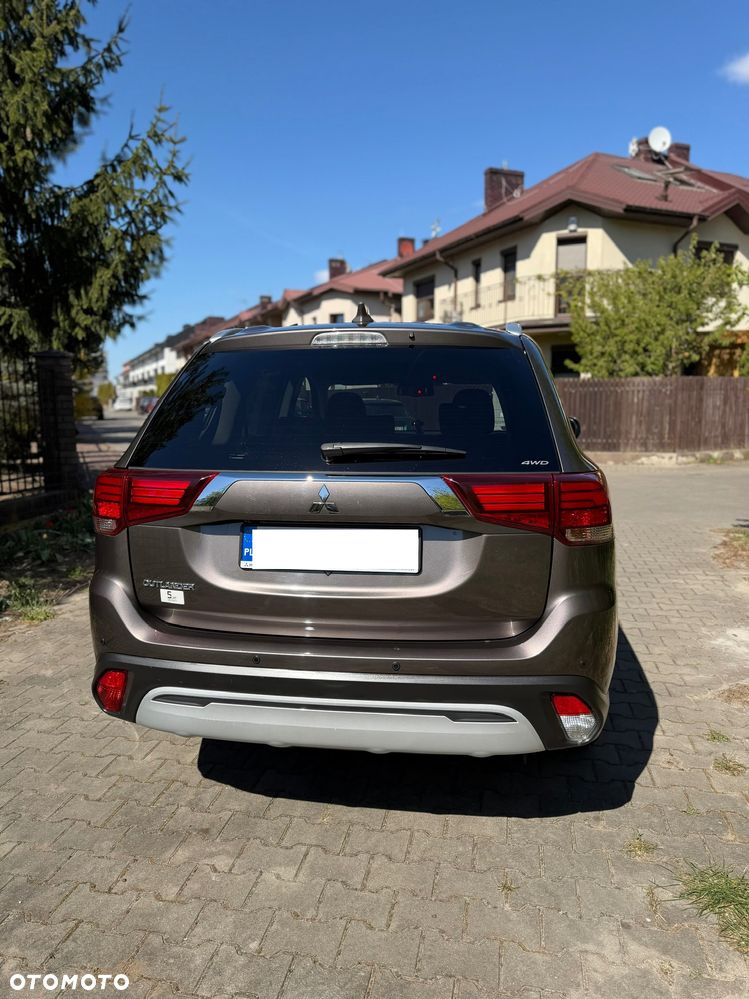 Mitsubishi Outlander 2.0 Intense + SDA 4WD CVT - 4