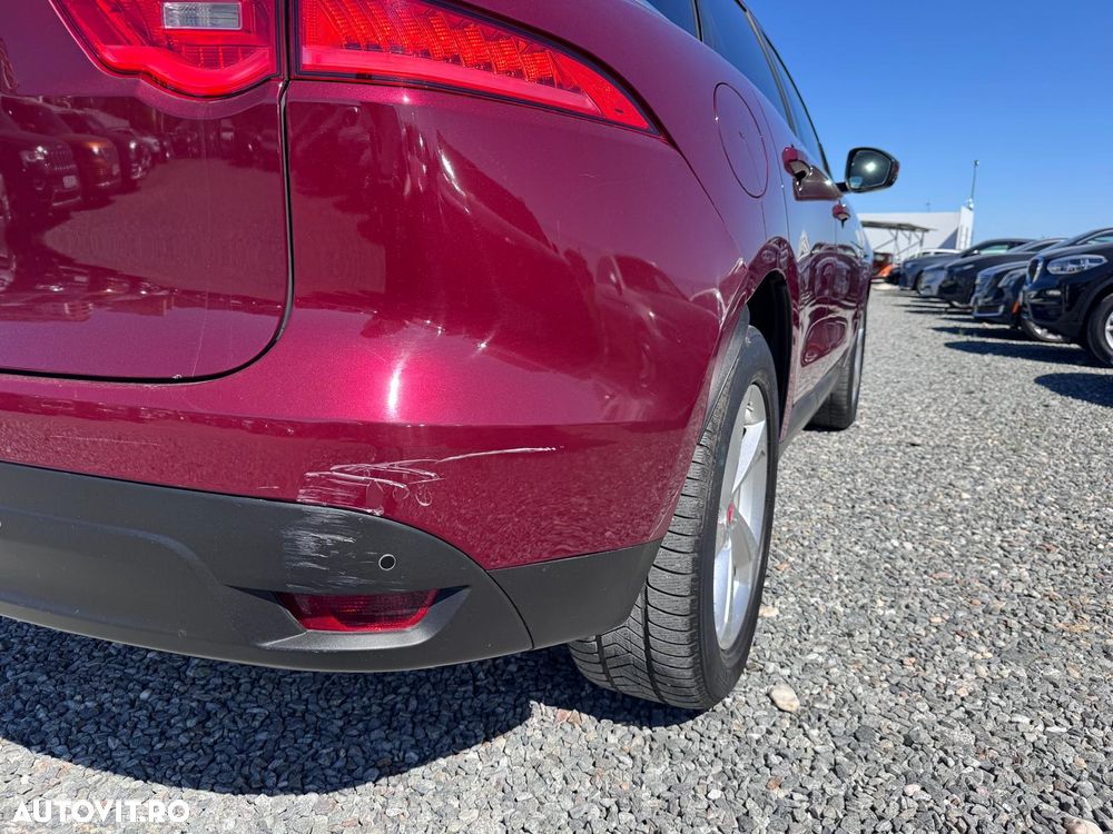 Jaguar F-Pace 20d AWD Aut. Pure - 38