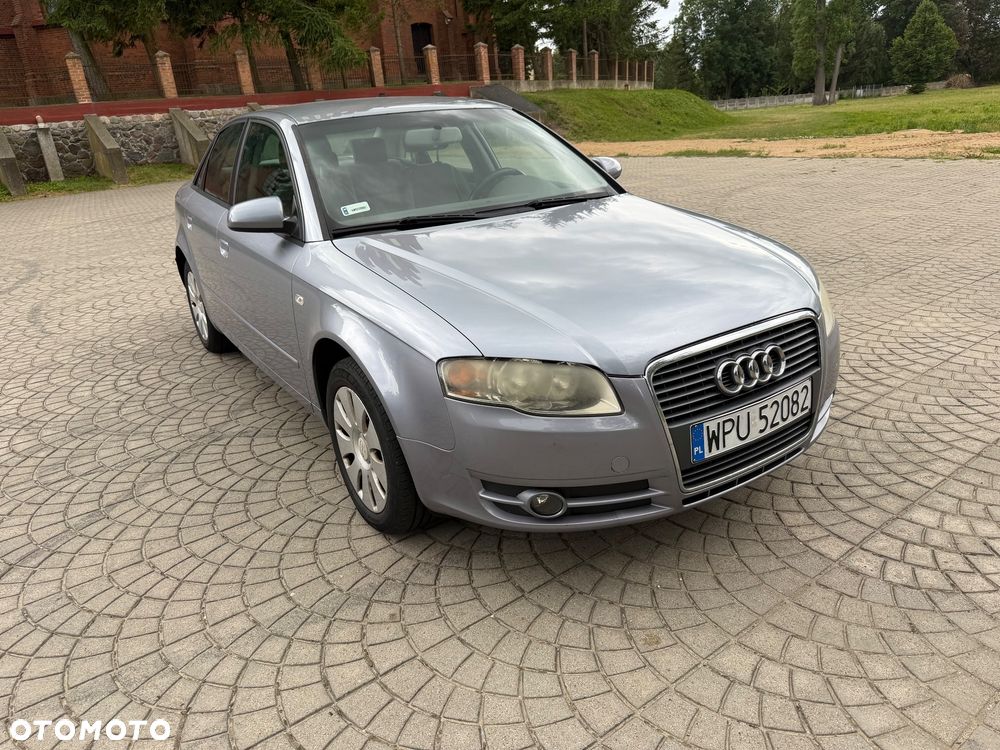 Audi A4 Limousine - 2