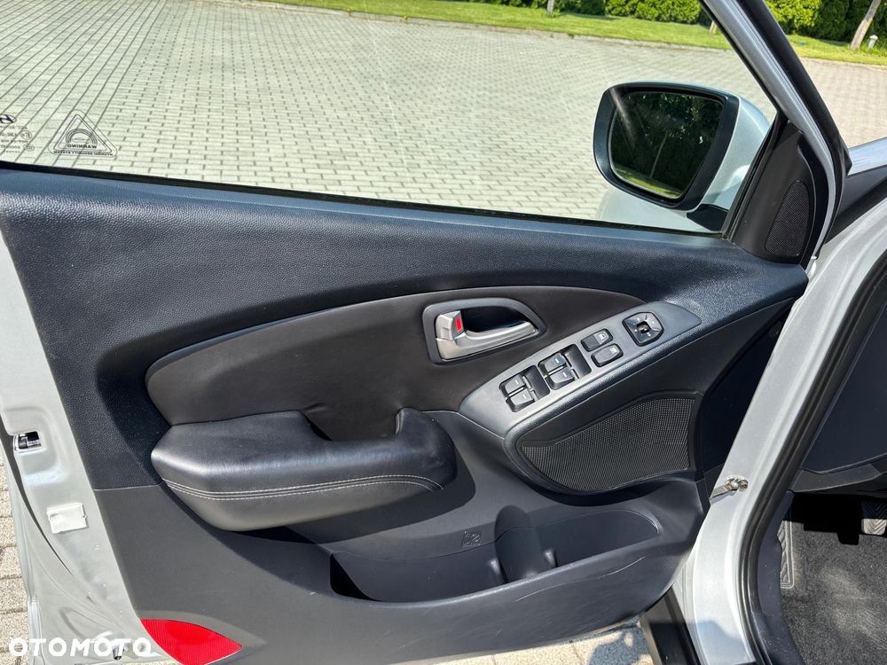 Hyundai ix35 2.0 CRDi 4WD Premium - 26
