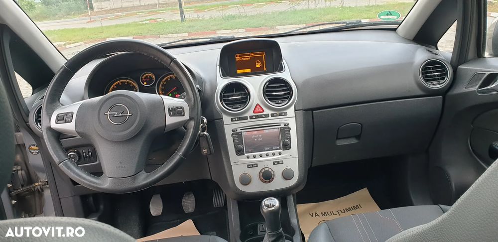 Opel Corsa 1.4 16V ecoFLEX Start-Stop 150 Jahre - 6