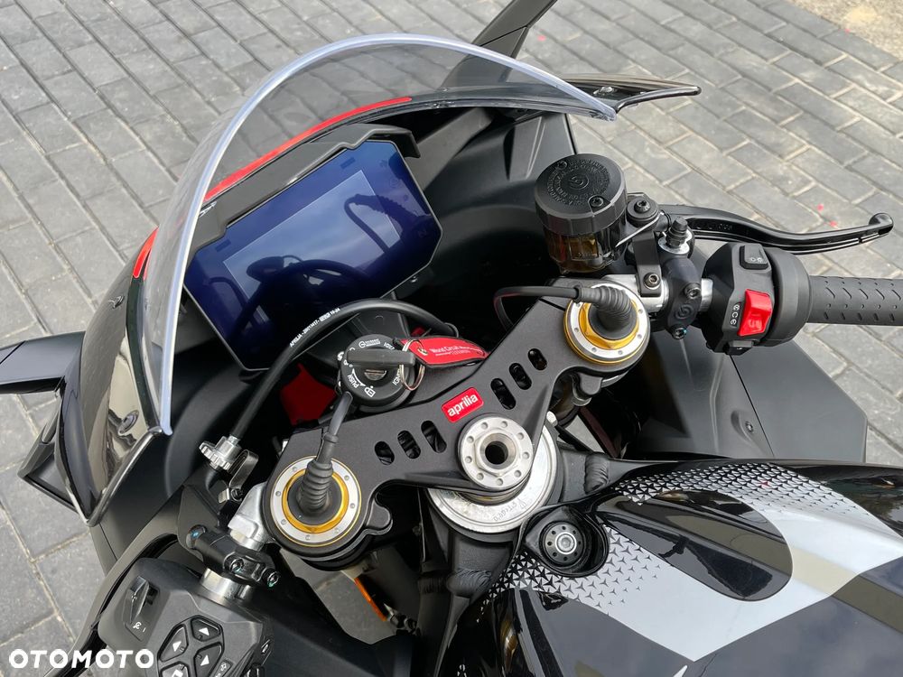 Aprilia RSV - 15