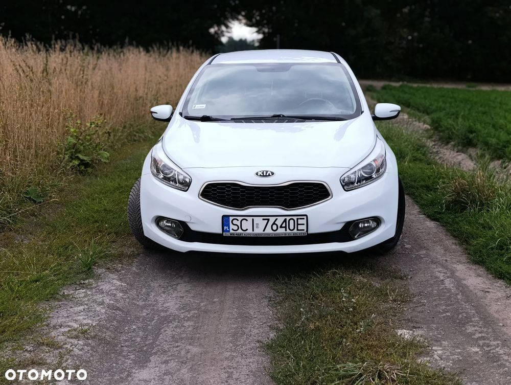 Kia Ceed 1.4 CVVT - 2